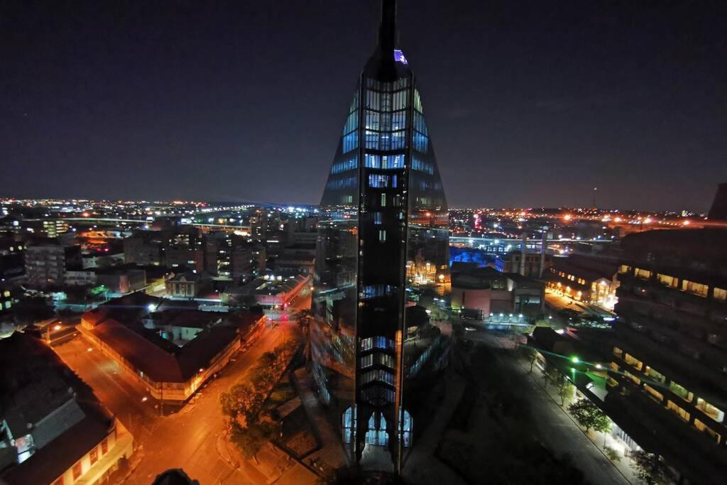 1507-Amazing Views & Unique Joburg Cbd Luxury Leilighet Johannesburg Eksteriør bilde