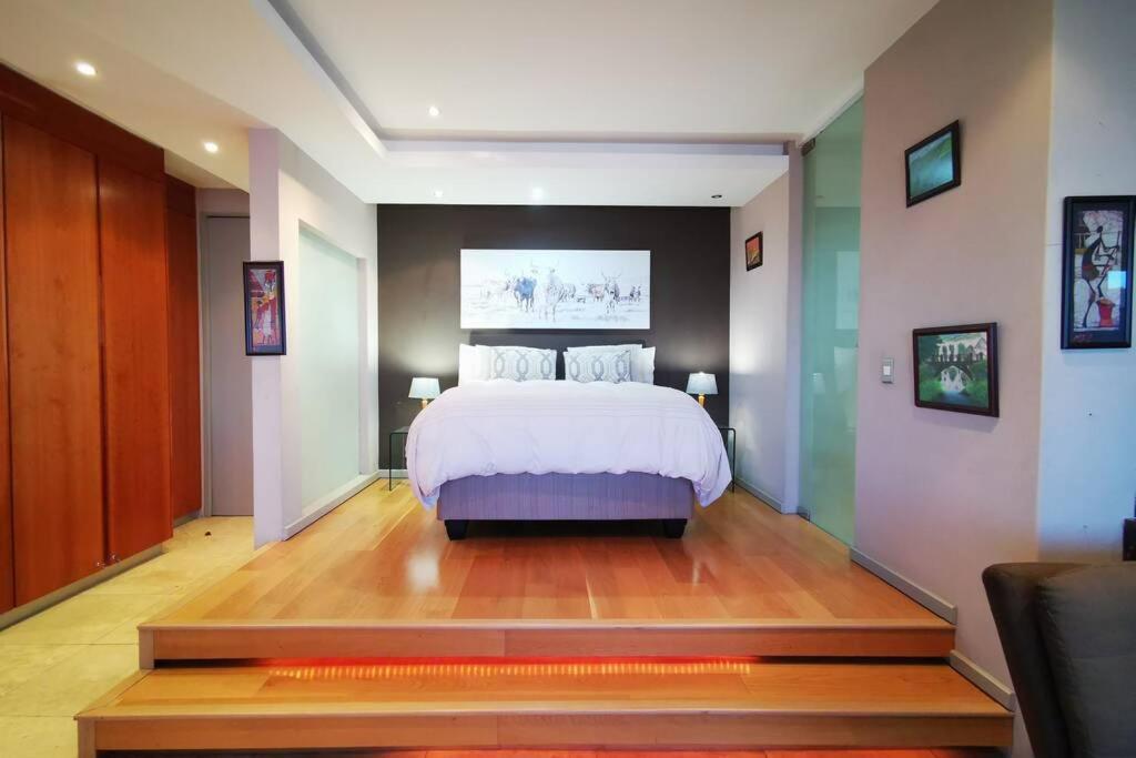 1507-Amazing Views & Unique Joburg Cbd Luxury Leilighet Johannesburg Eksteriør bilde
